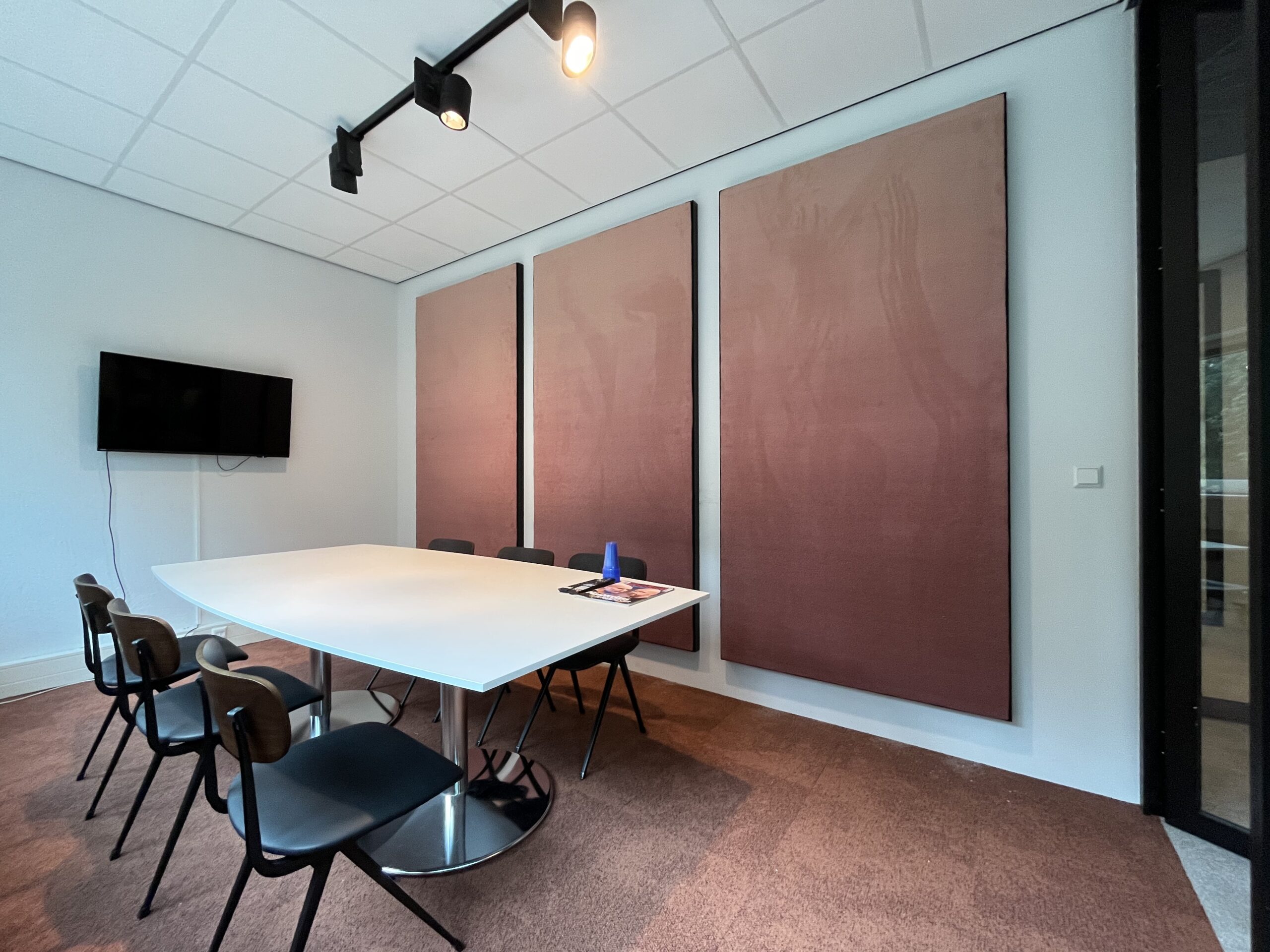 Lennon akoestische wandkleed van WallCarp Foto van akoestische wandbekleding WallCarp